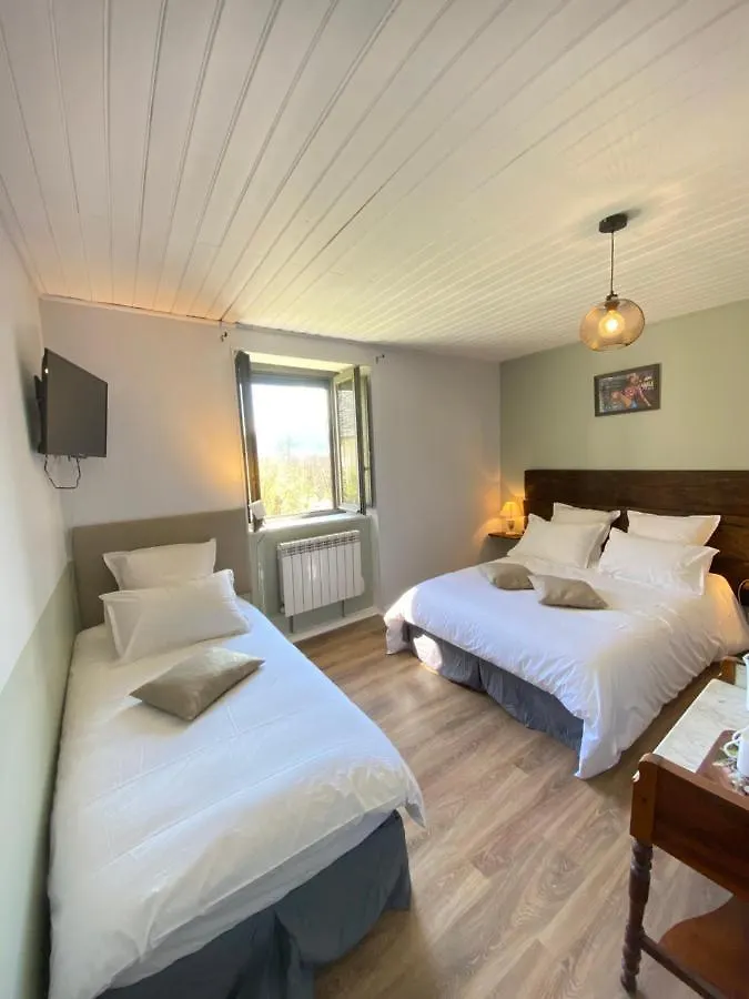 Hotel Au Pont D'Olt Saint-Côme-dʼOlt Pensión