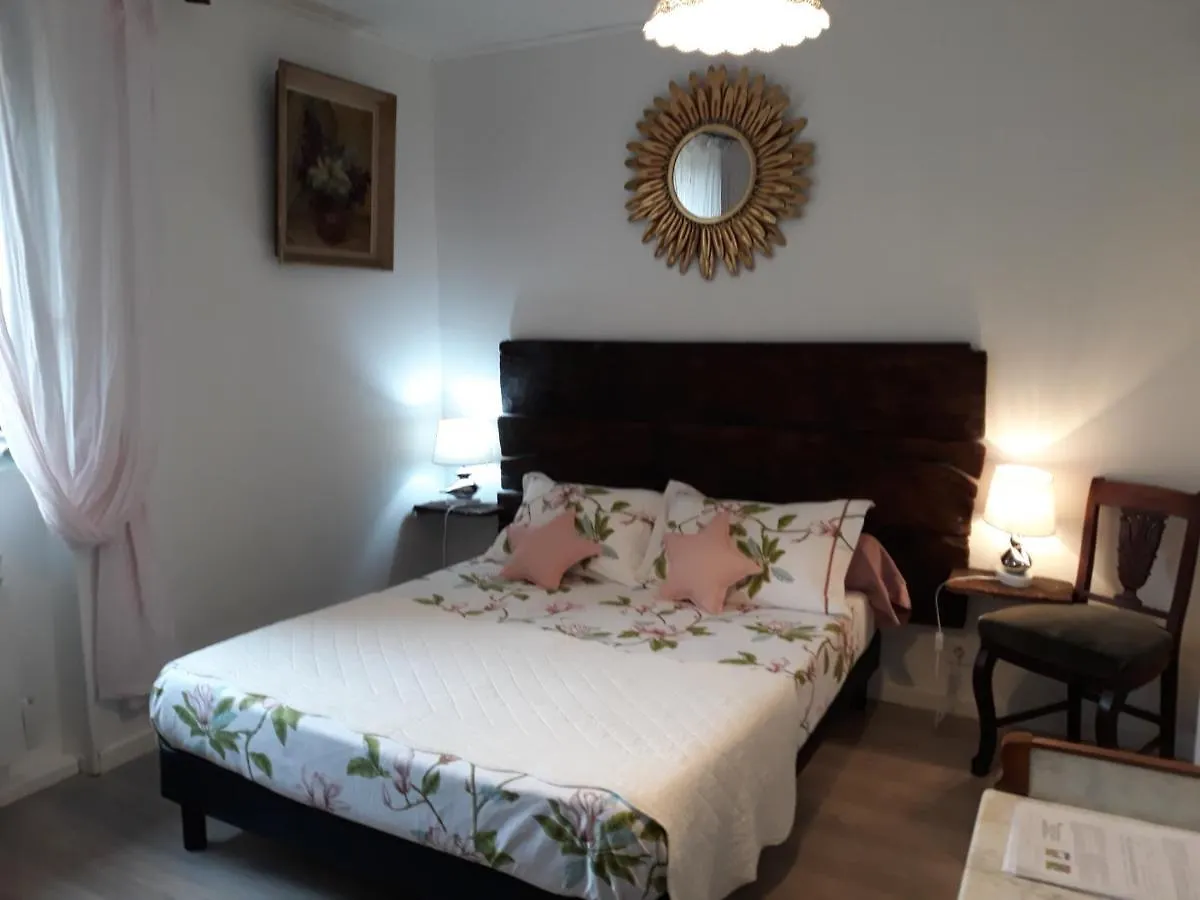 Hotel Au Pont D'Olt Saint-Côme-dʼOlt 0*,  Frankreich